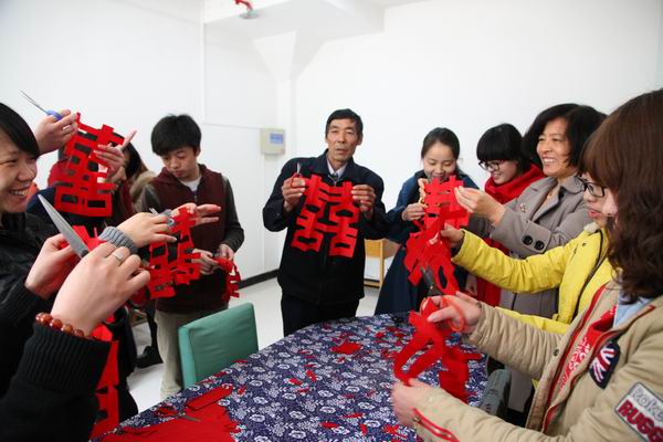 悟空体育举办非物质文化遗产走进校园活动