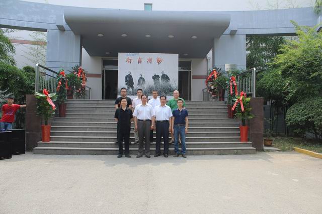 悟空体育举办《行言寓彰——油画作品四人展》