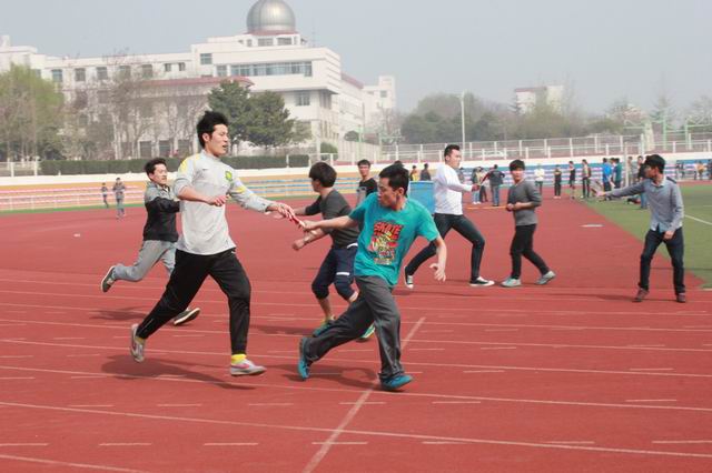 悟空体育举办春季运动会