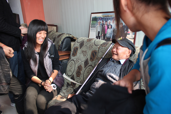 九九重阳 关爱久久